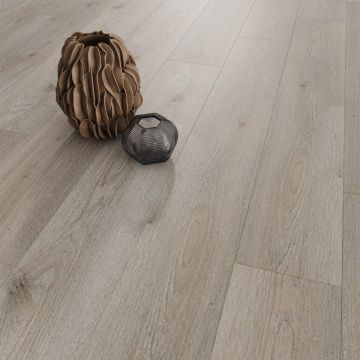 Parchet laminat Grand Ispir Oak  12mm  clasa 33  AC5  maro deschis