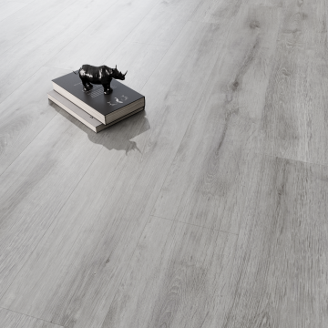 Parchet laminat Silver Liva Oak 8 mm clasa 31 AC3